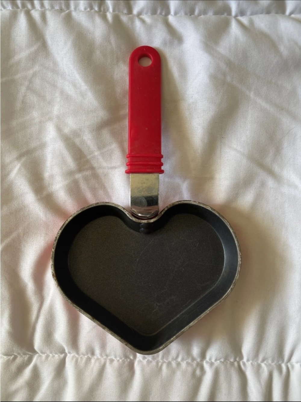 mini heart shaped pan